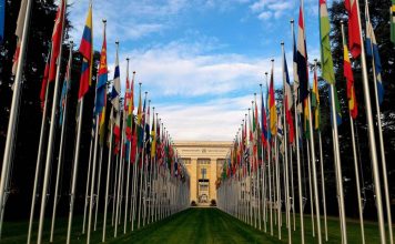 Jau šešios ES valstybės pasitraukė iš JTO Globalios Migracijos Susitarimo