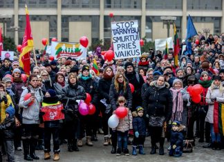 Algimantas Rusteika: Šiandien atgimė šventas žodis MES
