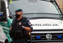 Tarptautinis tyrimas parodė, kad COVID-19 draudimai ir apribojimai neturi aiškios naudos