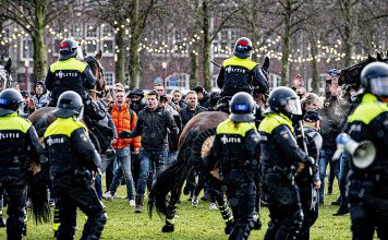Teismas Nyderlandų vyriausybei įsakė nedelsiant nutraukti neteisėtą komendanto valandą
